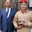 Виталий Коротков (справа) – первый нефтекамец, получивший знак «Юнармейская доблесть» 3 степени. Вручил награду министр образования РБ Айбулат Хужин. - Красное Знамя