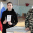 18-летний Азат Ахметов на выборы пришел вместе с отцом Русланом Фатихнуровичем. Фото: Р.Никонов, "КЗ". - Красное Знамя