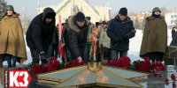 Празднование Дня защитника Отечества началось с возложения цветов к мемориалу Вечного огня. Фото: Руслан Никонов, «КЗ». - Красное Знамя