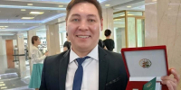 Заслуженная награда вокалиста Нефтекамской госфилармонии - Красное Знамя